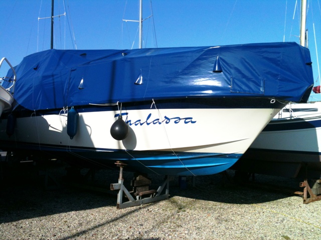 Motoryachten mit Winterverdeck, Ganzpersenning, Winterpersenning